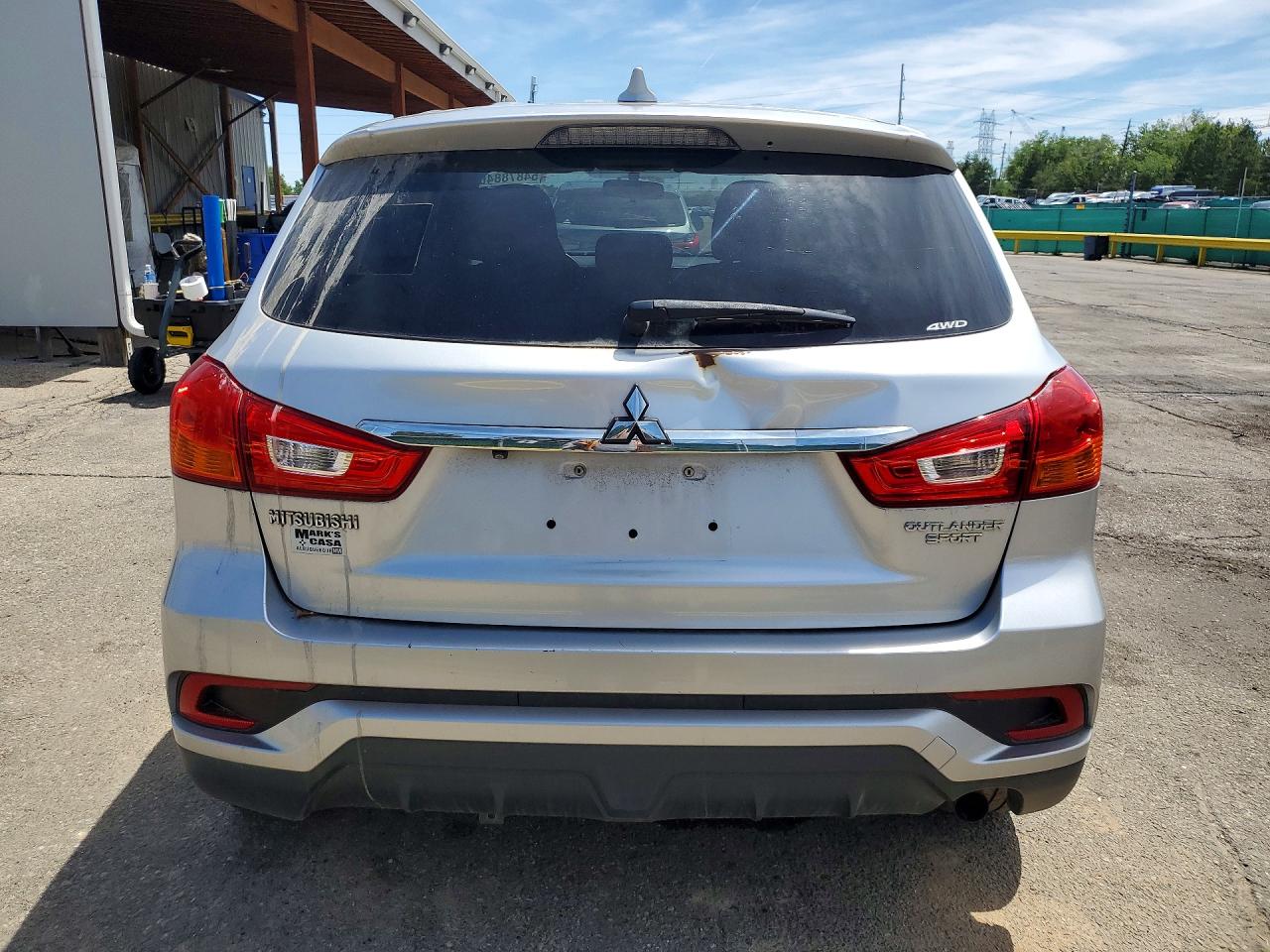 Mitsubishi Outlander Es