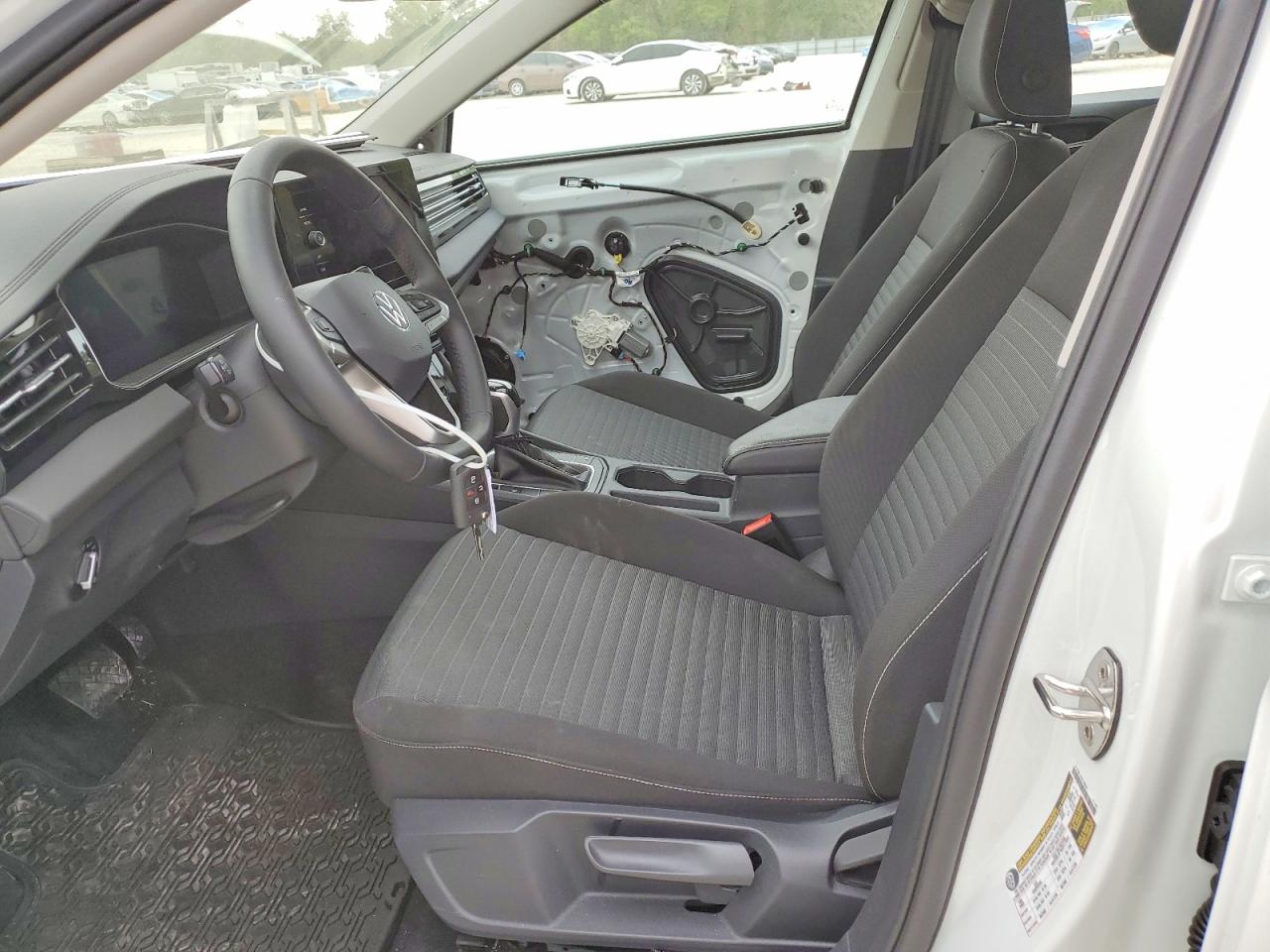 Volkswagen Jetta S
