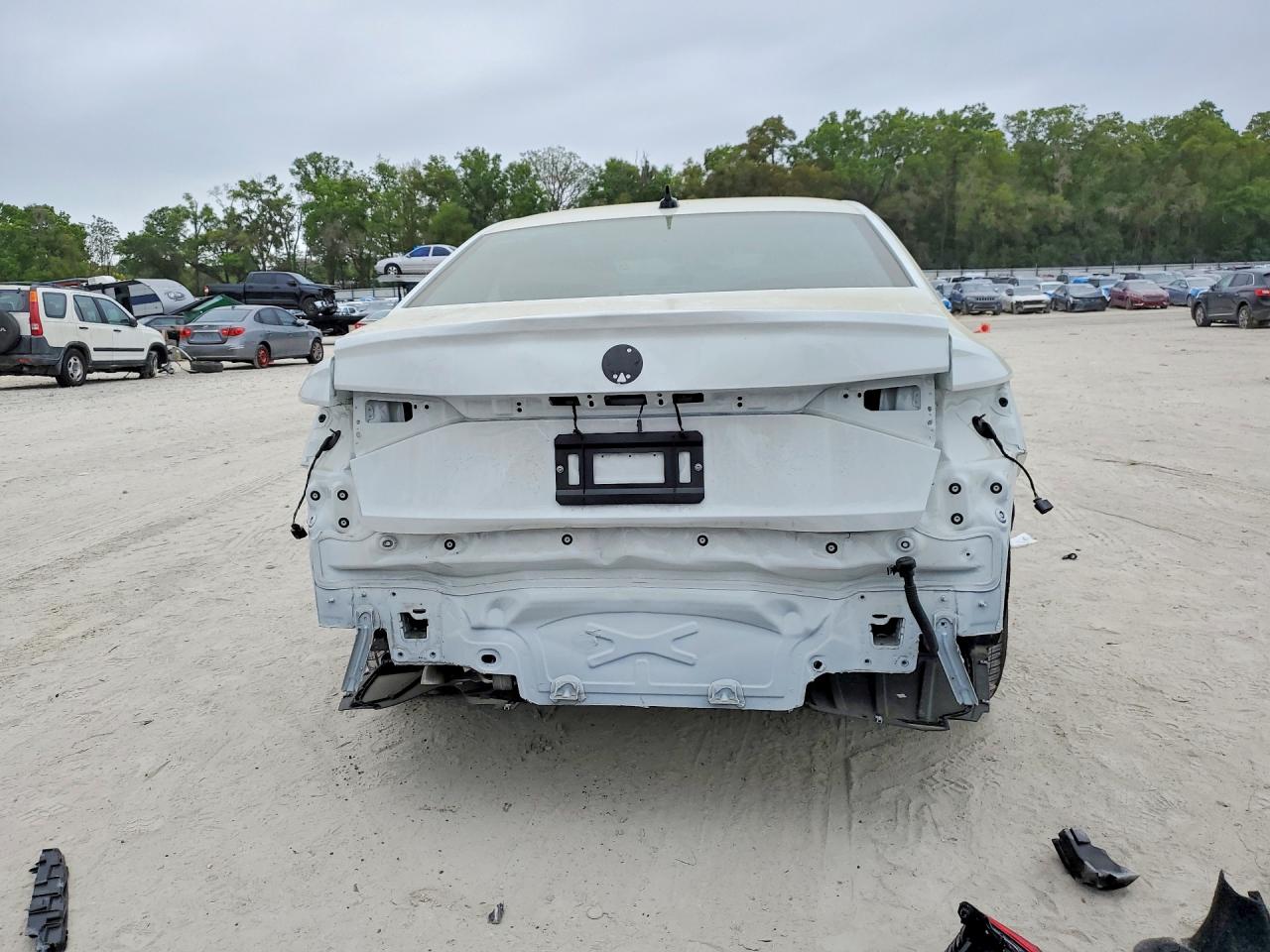 Volkswagen Jetta S
