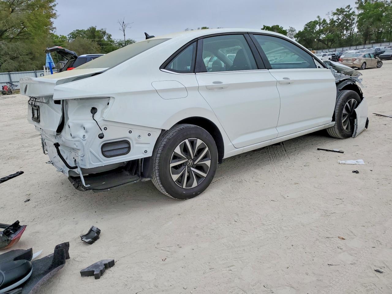 Volkswagen Jetta S