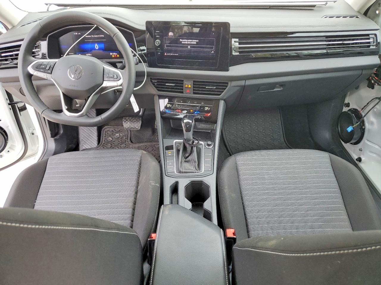 Volkswagen Jetta S