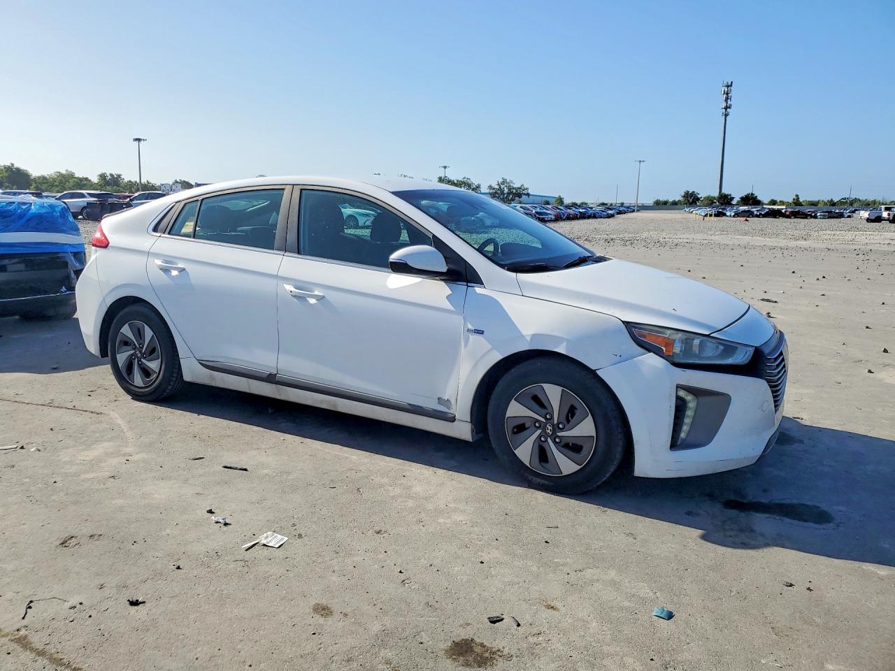 Hyundai Ioniq Sel