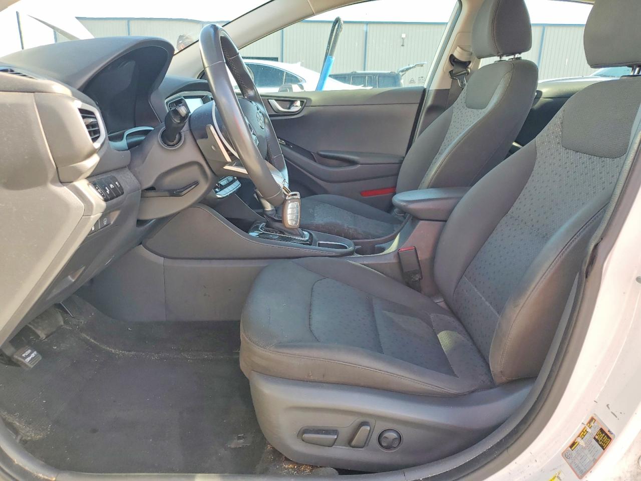 Hyundai Ioniq Sel