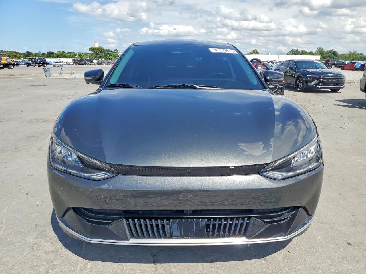 Kia EV6 Wind