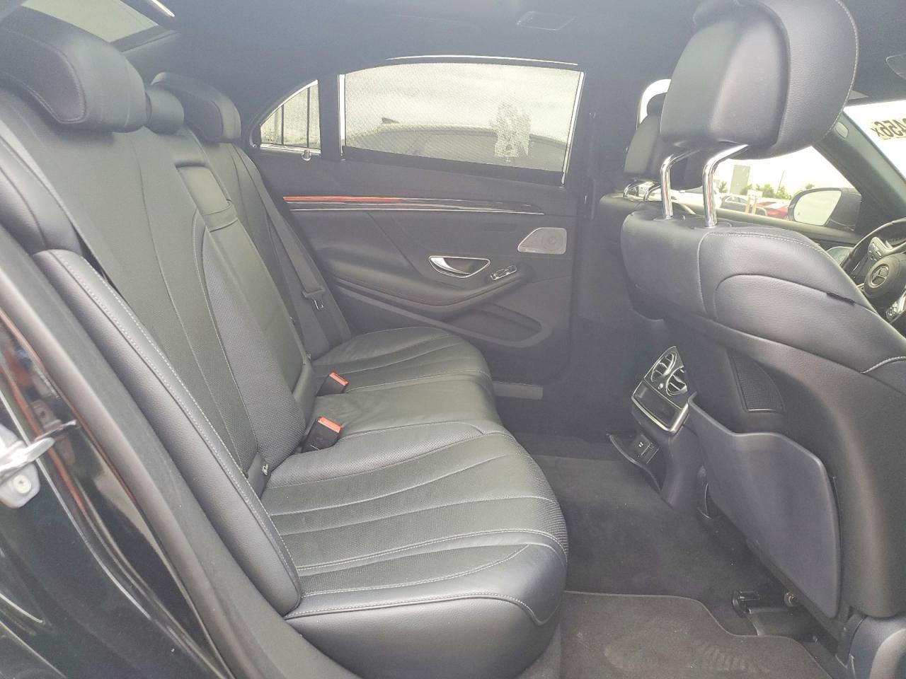 Mercedes-Benz S-Class 450