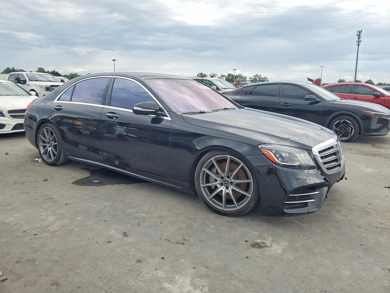 Mercedes-Benz S-Class 450