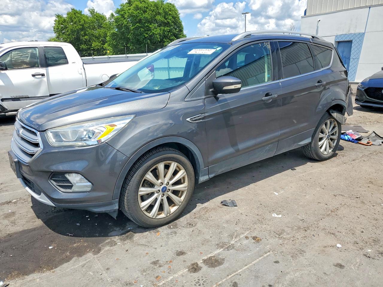 Salvage Ford Escape Image