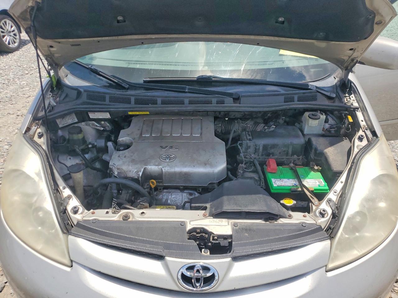 Toyota Sienna Xle
