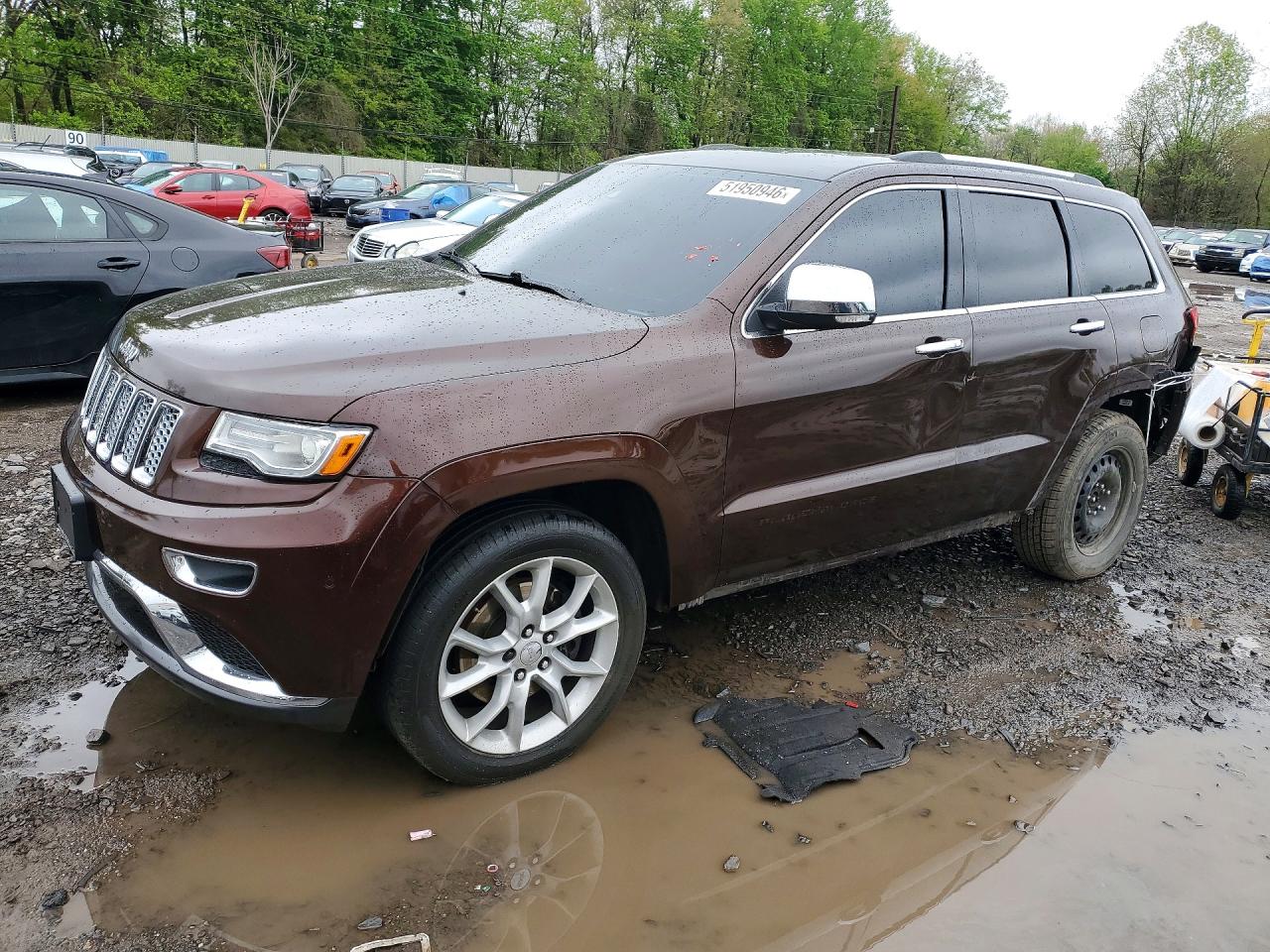 Salvage Jeep Grand Cherokee Image