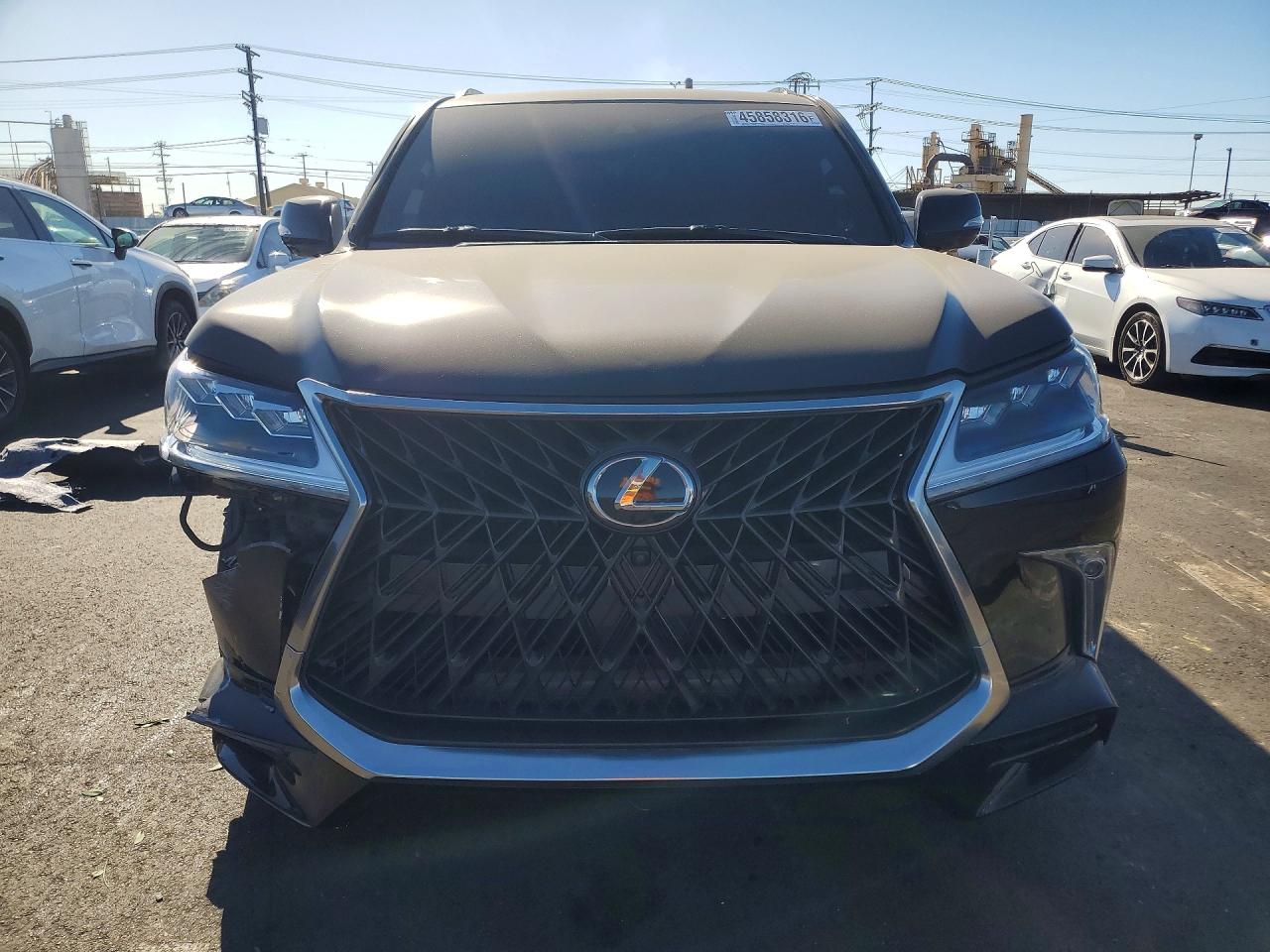 Lexus Lx 570 Thr Three-row
