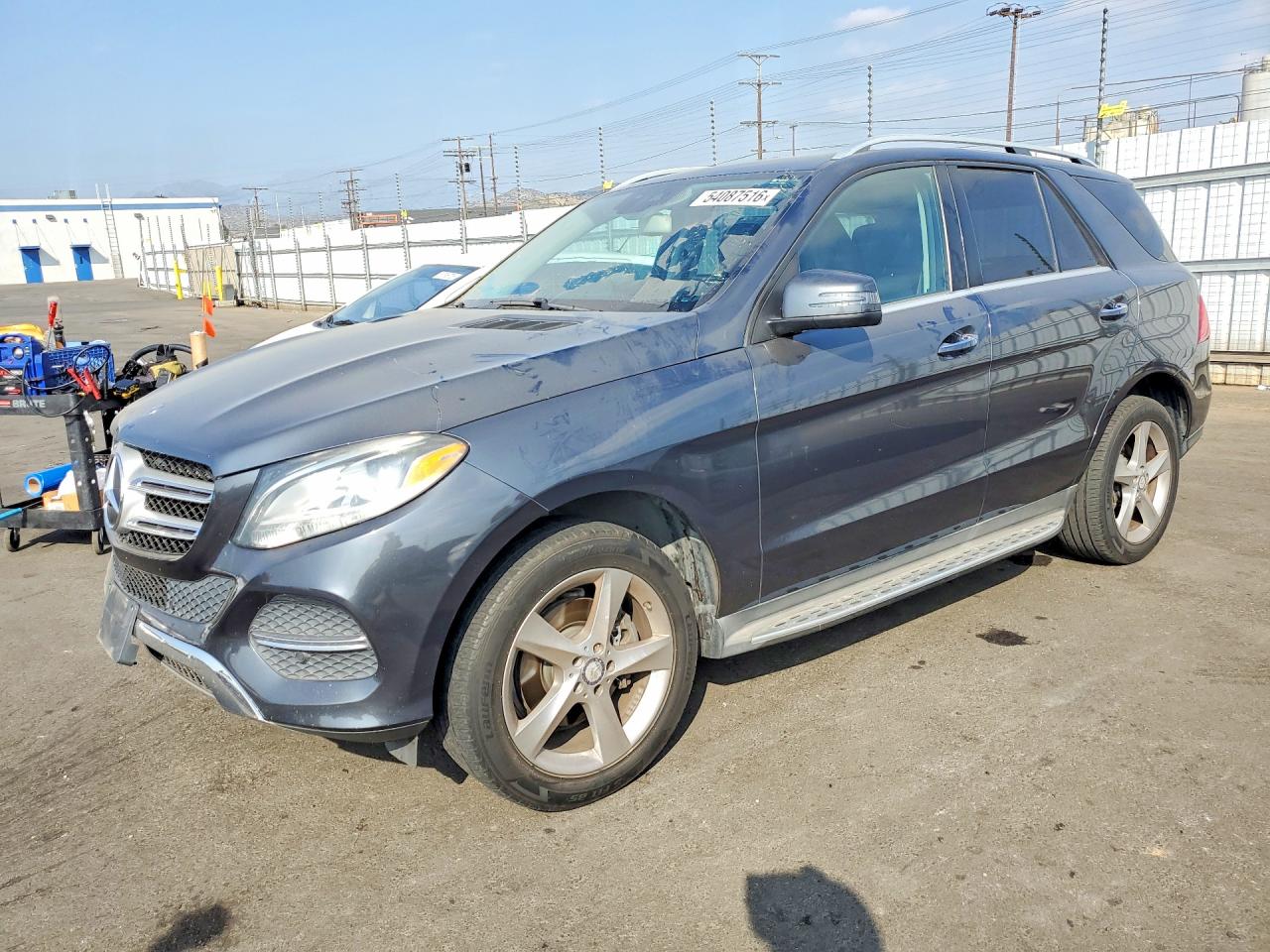 Salvage Mercedes-Benz GLE Image