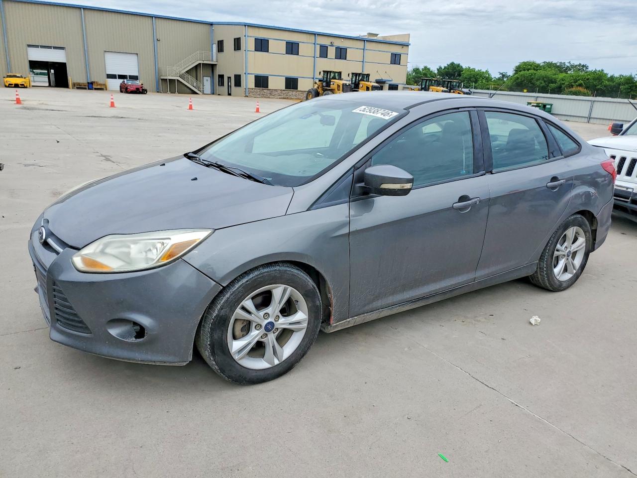 Salvage Ford Focus Image