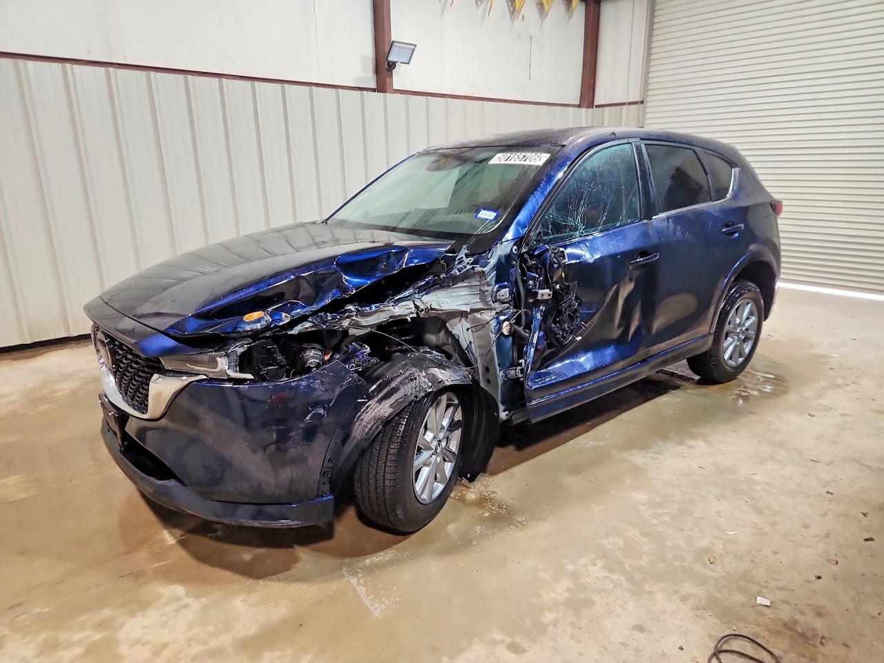 Salvage Mazda Cx Image