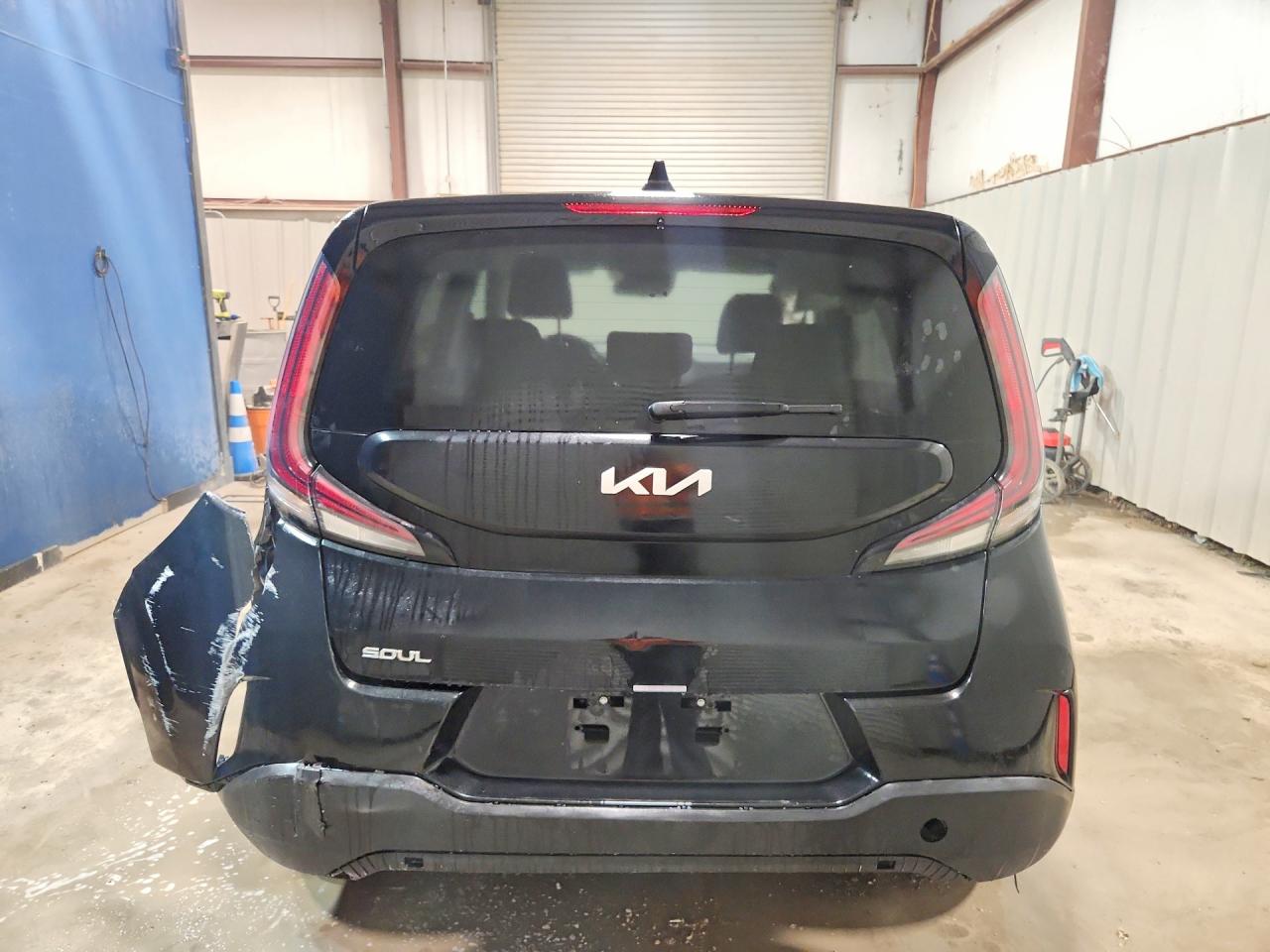 Kia Soul Lx