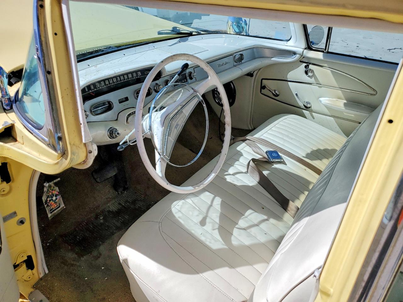 Chevrolet 240