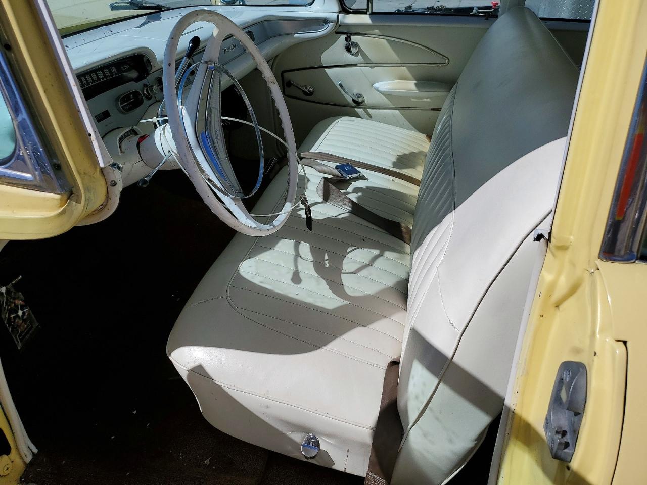Chevrolet 240