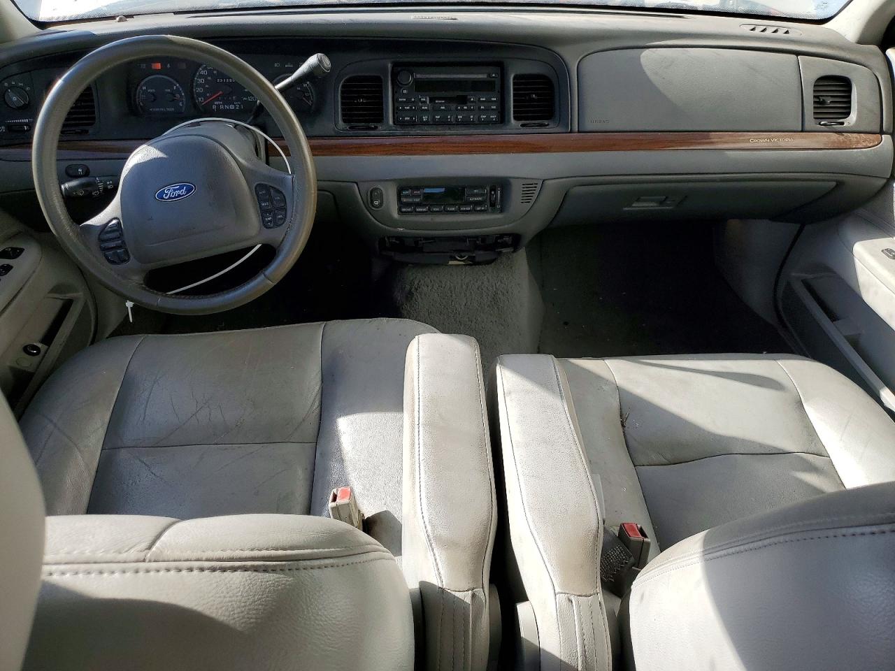 Ford Crown Vic