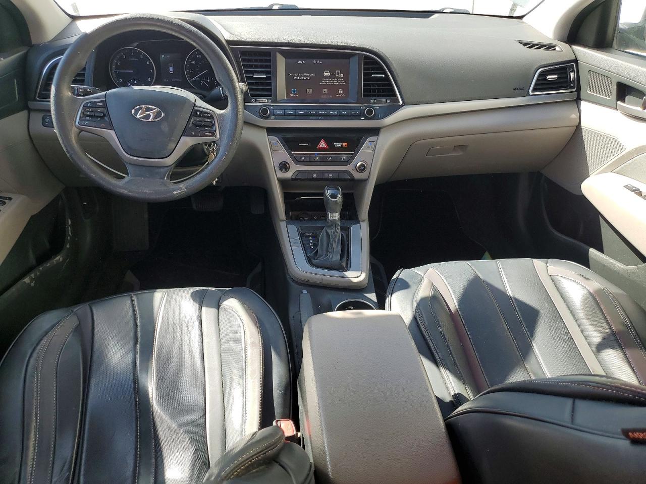 Hyundai ELANTRA Sel