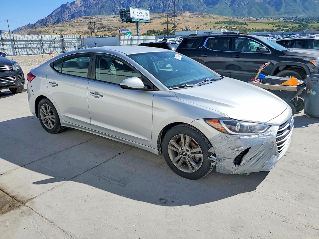 Hyundai ELANTRA Sel