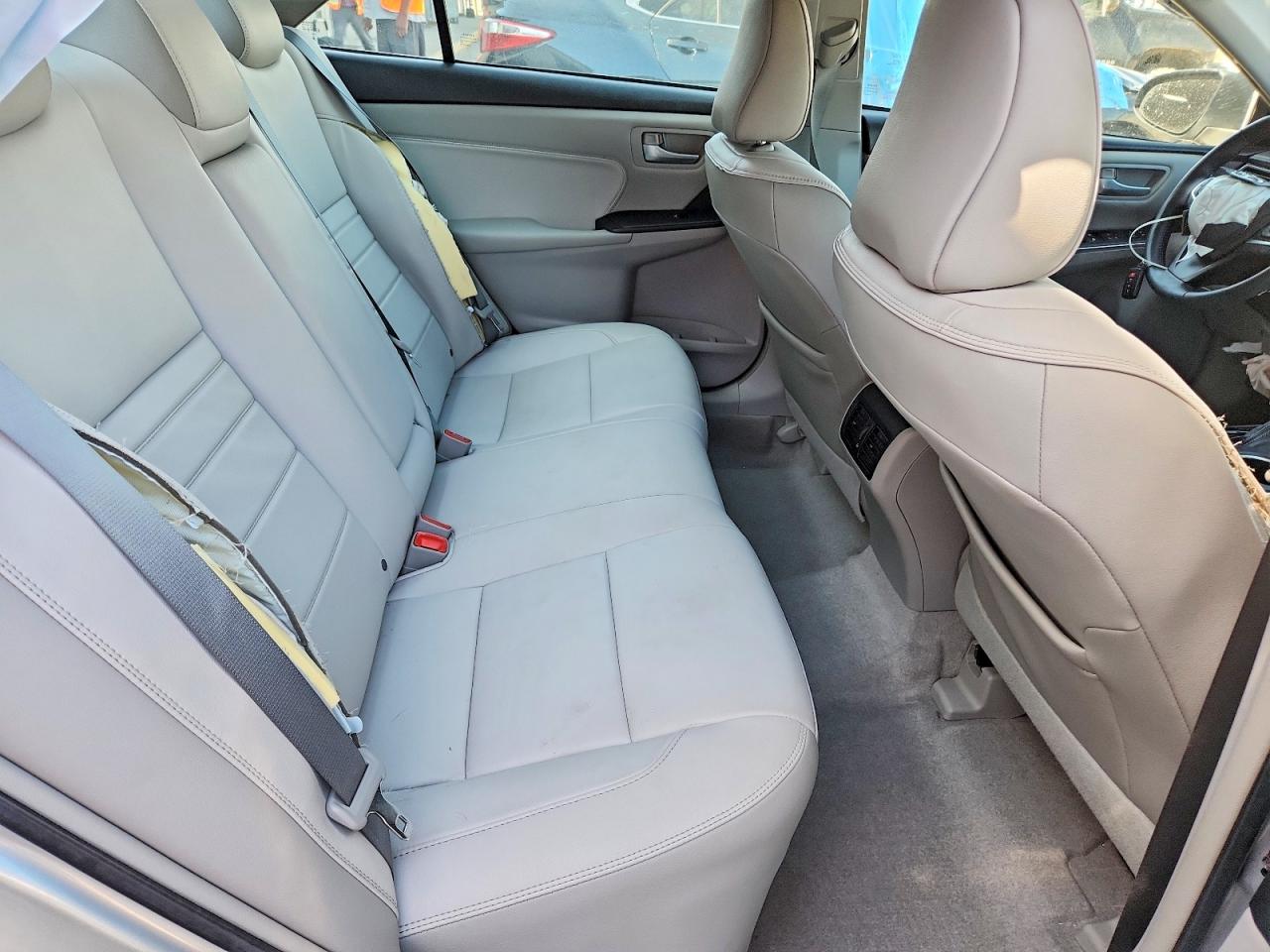Toyota Camry Xle
