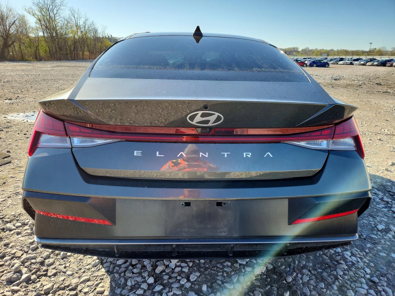 Hyundai ELANTRA Sel