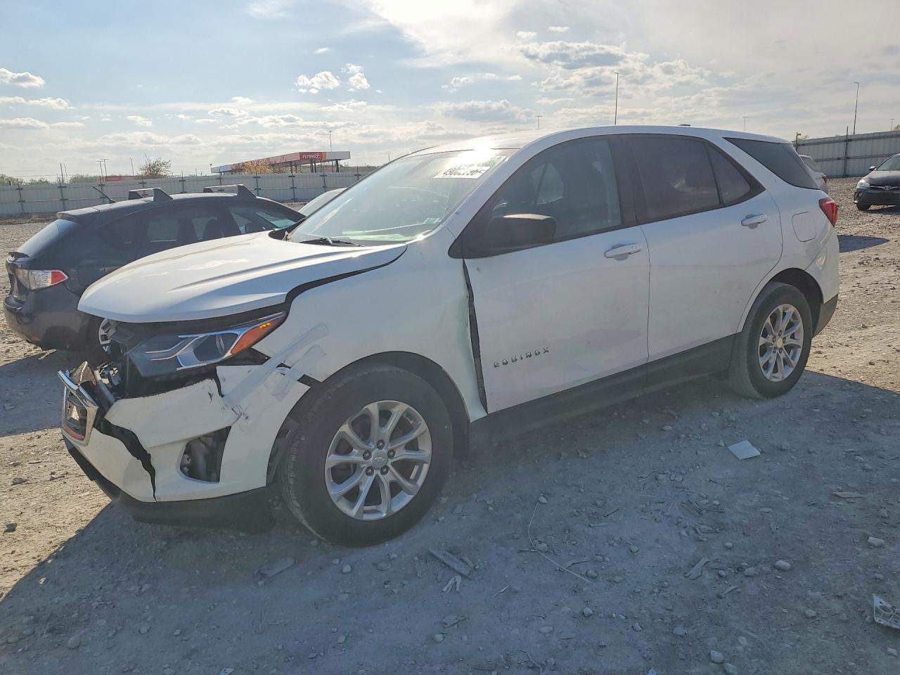Salvage Chevrolet Equinox Image