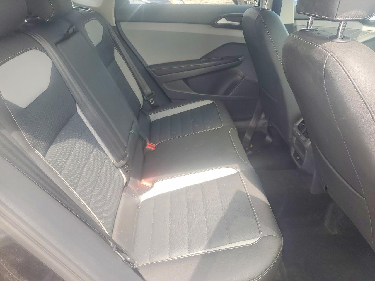 Volkswagen Taos Sel