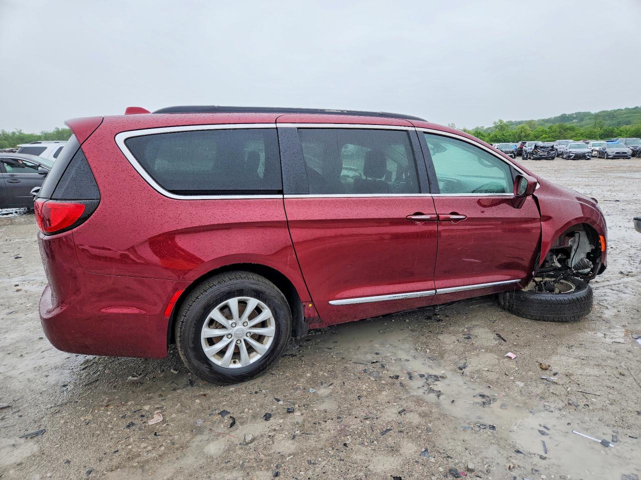 Chrysler Pacifica Touring L