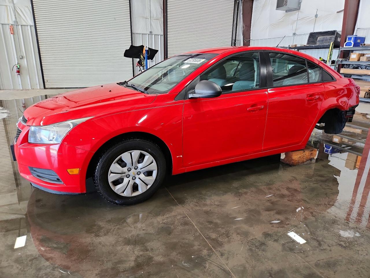 Salvage Chevrolet Cruze Image