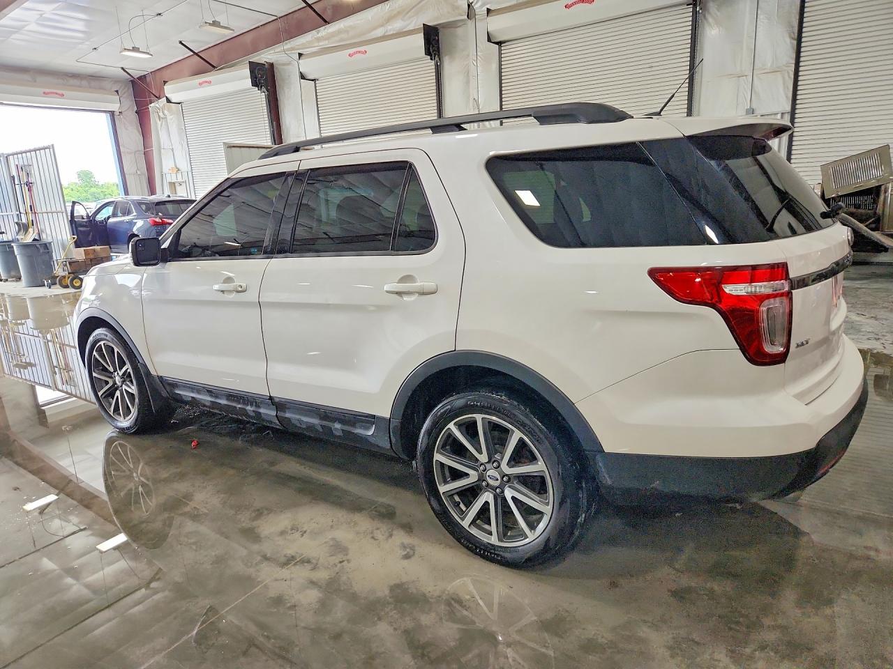 Ford Explorer Xlt