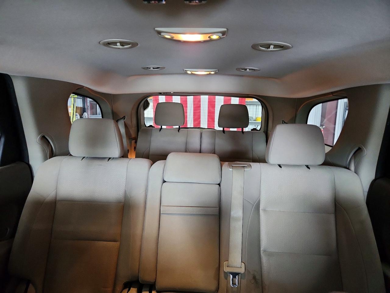 Dodge Durango Sxt