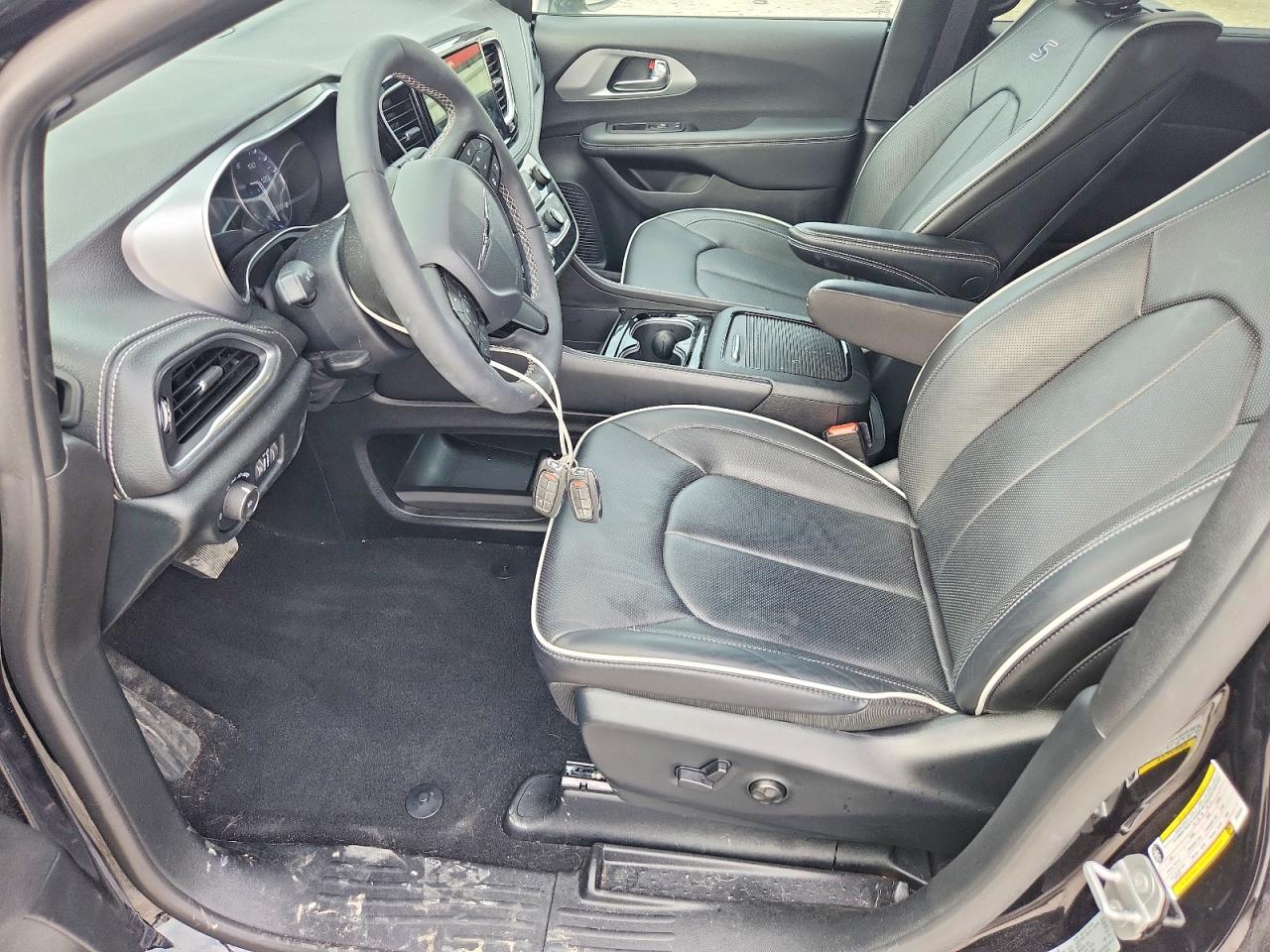 Chrysler Pacifica Limited