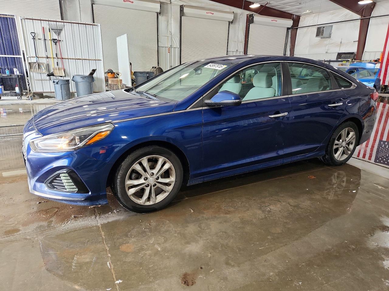 Salvage Hyundai SONATA Image