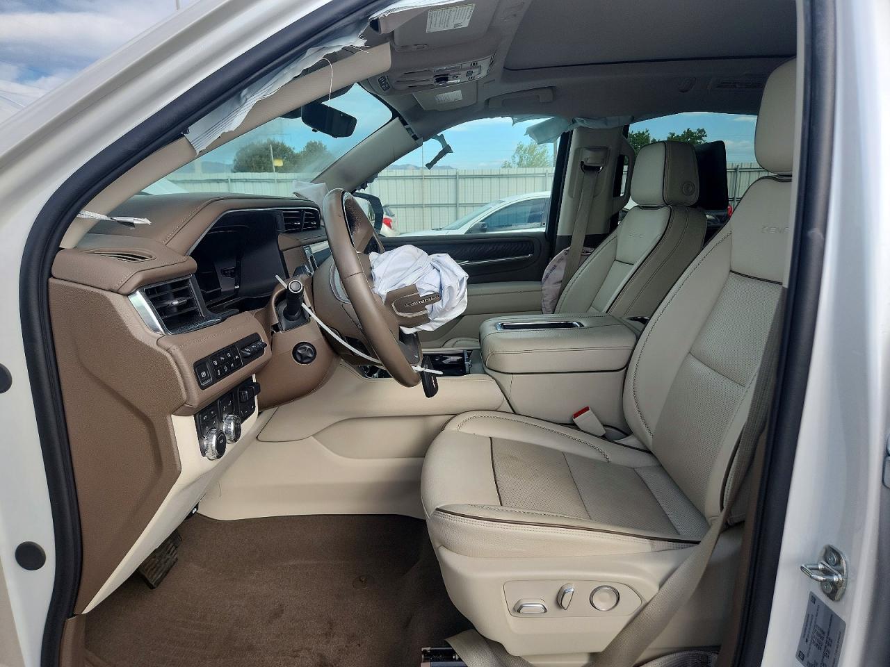 GMC Yukon Denali