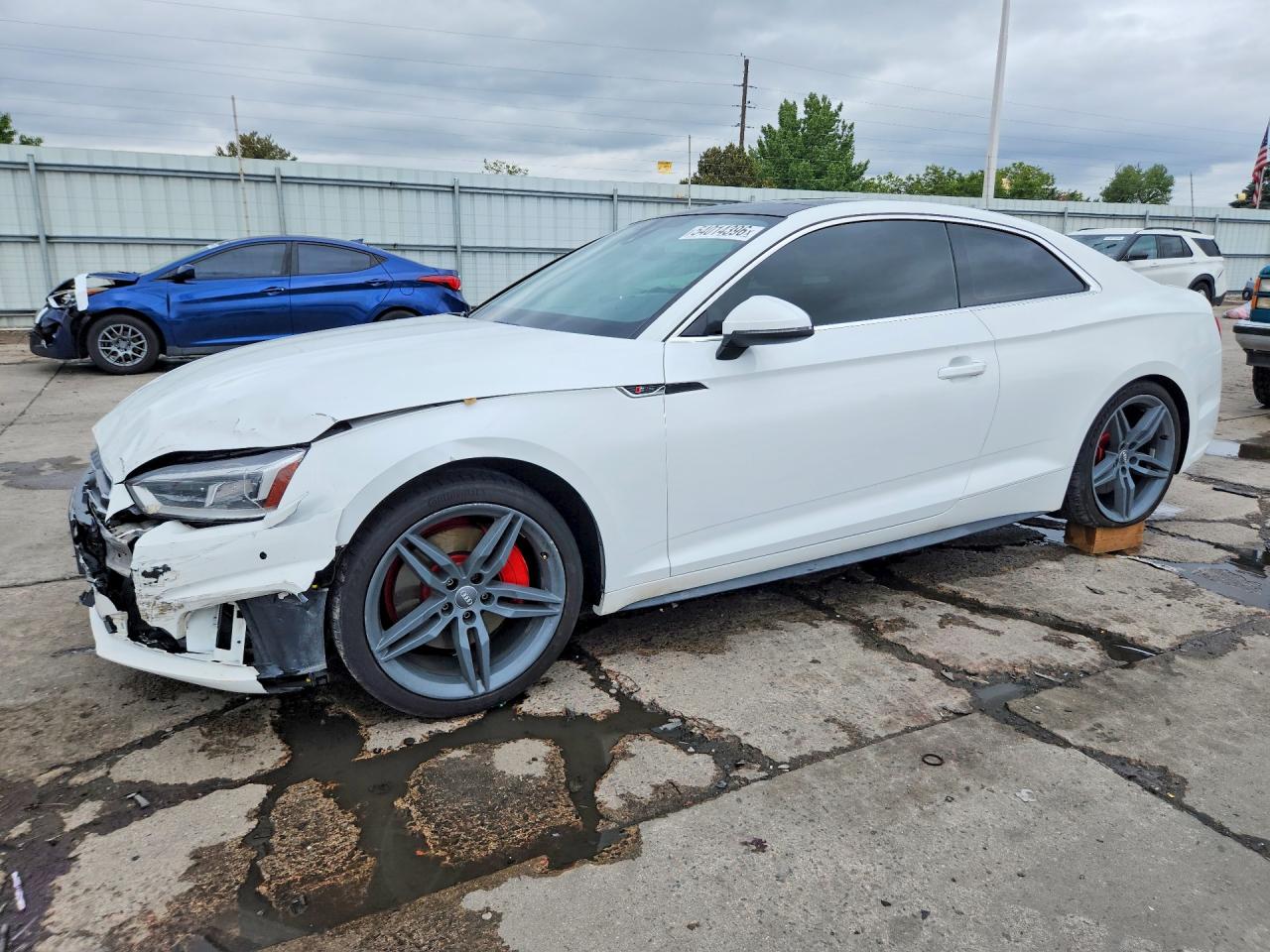 Salvage Audi A5 Image