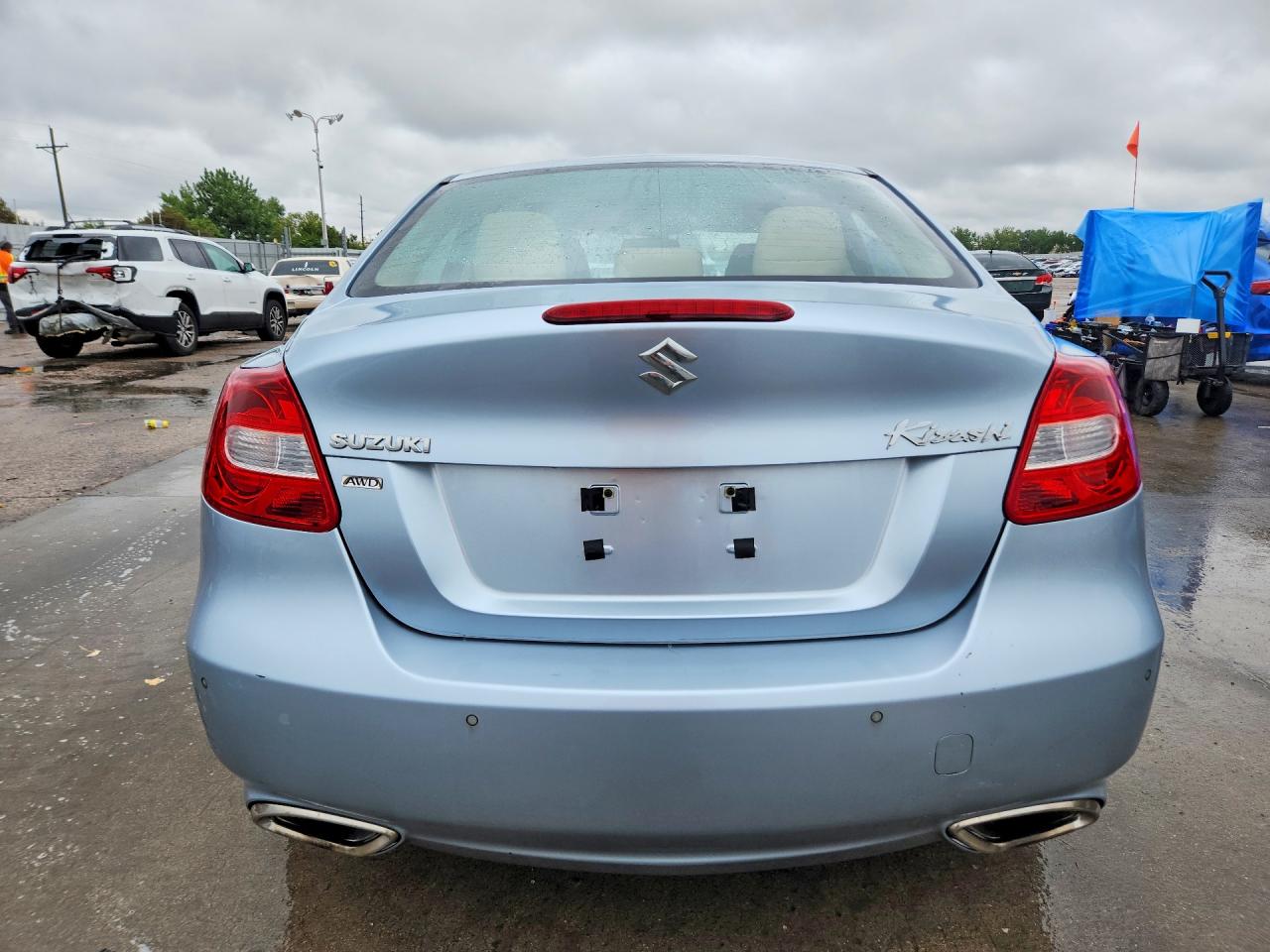 Suzuki Kizashi Sls