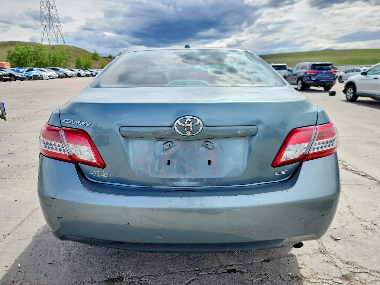 Toyota Camry Le