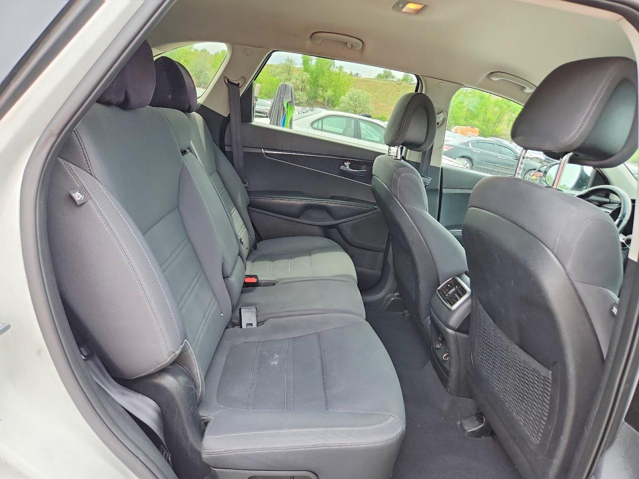 Kia Sorento Lx