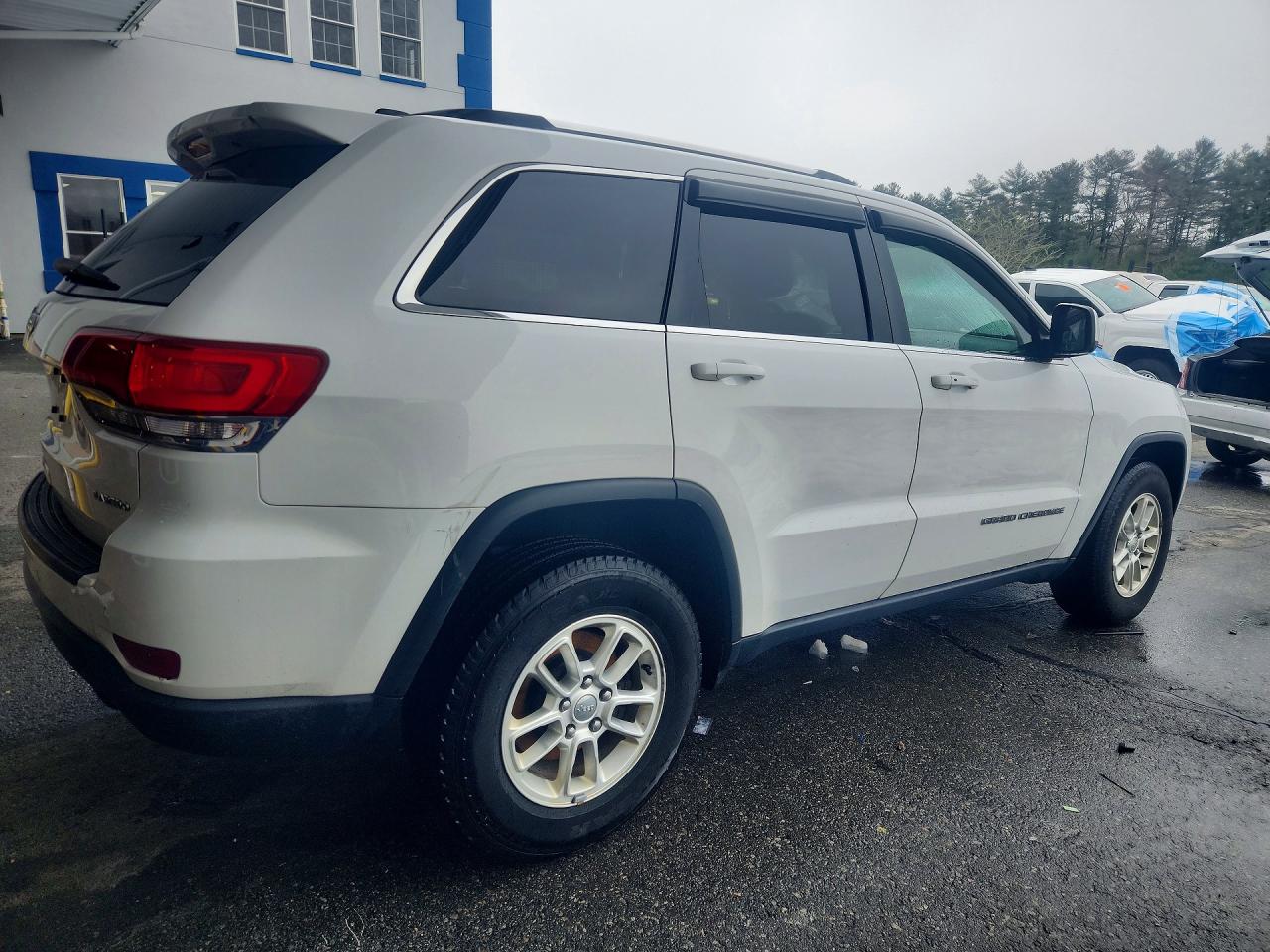 Jeep Grand Cherokee Laredo
