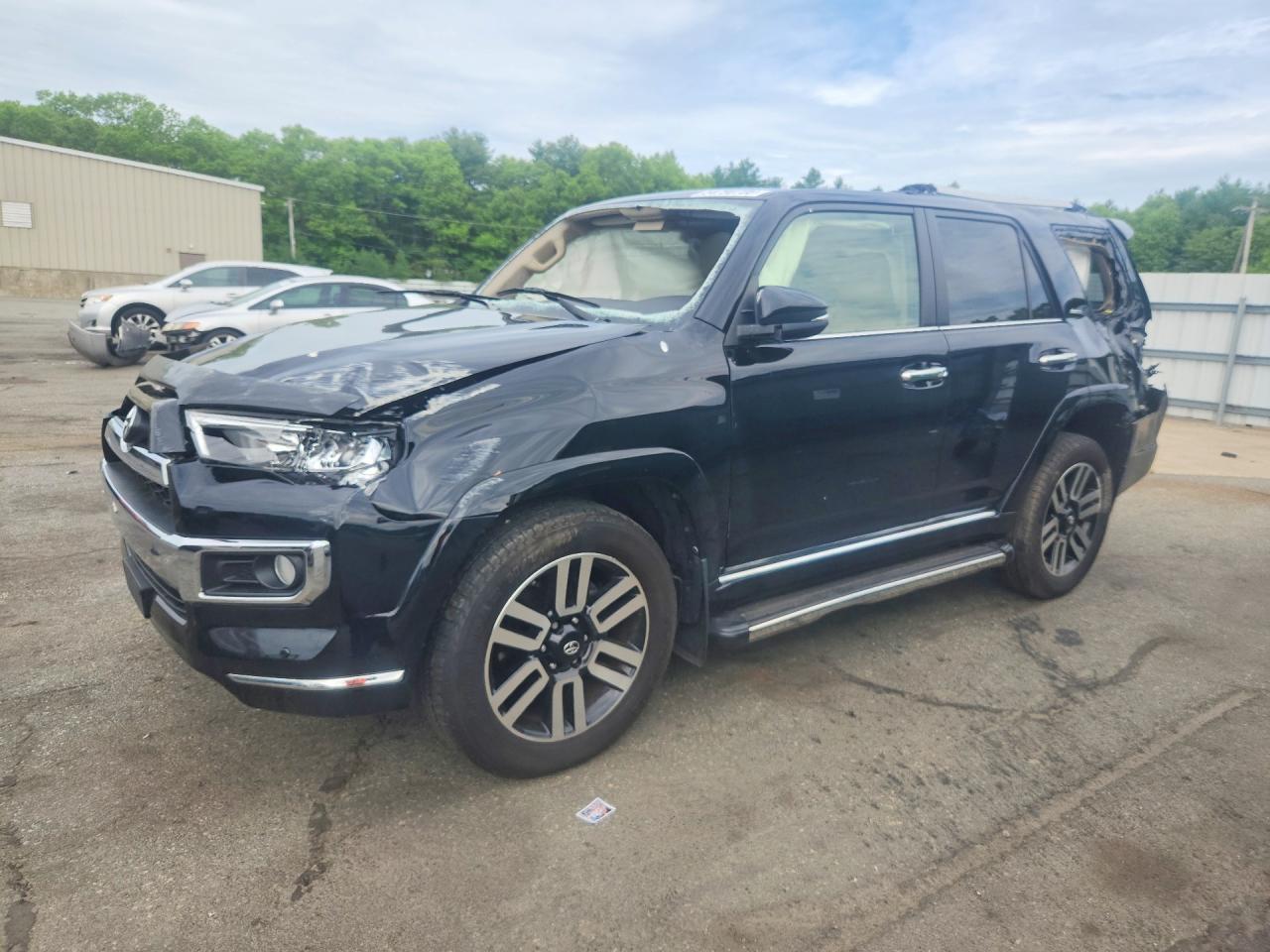 Salvage Toyota 4Runner Image