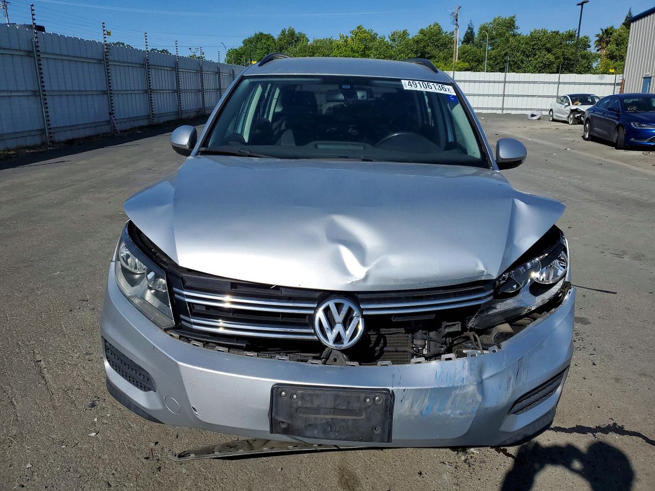 Volkswagen Tiguan S