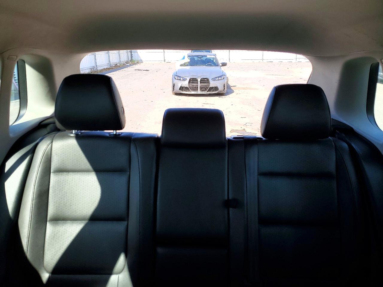 Volkswagen Tiguan S