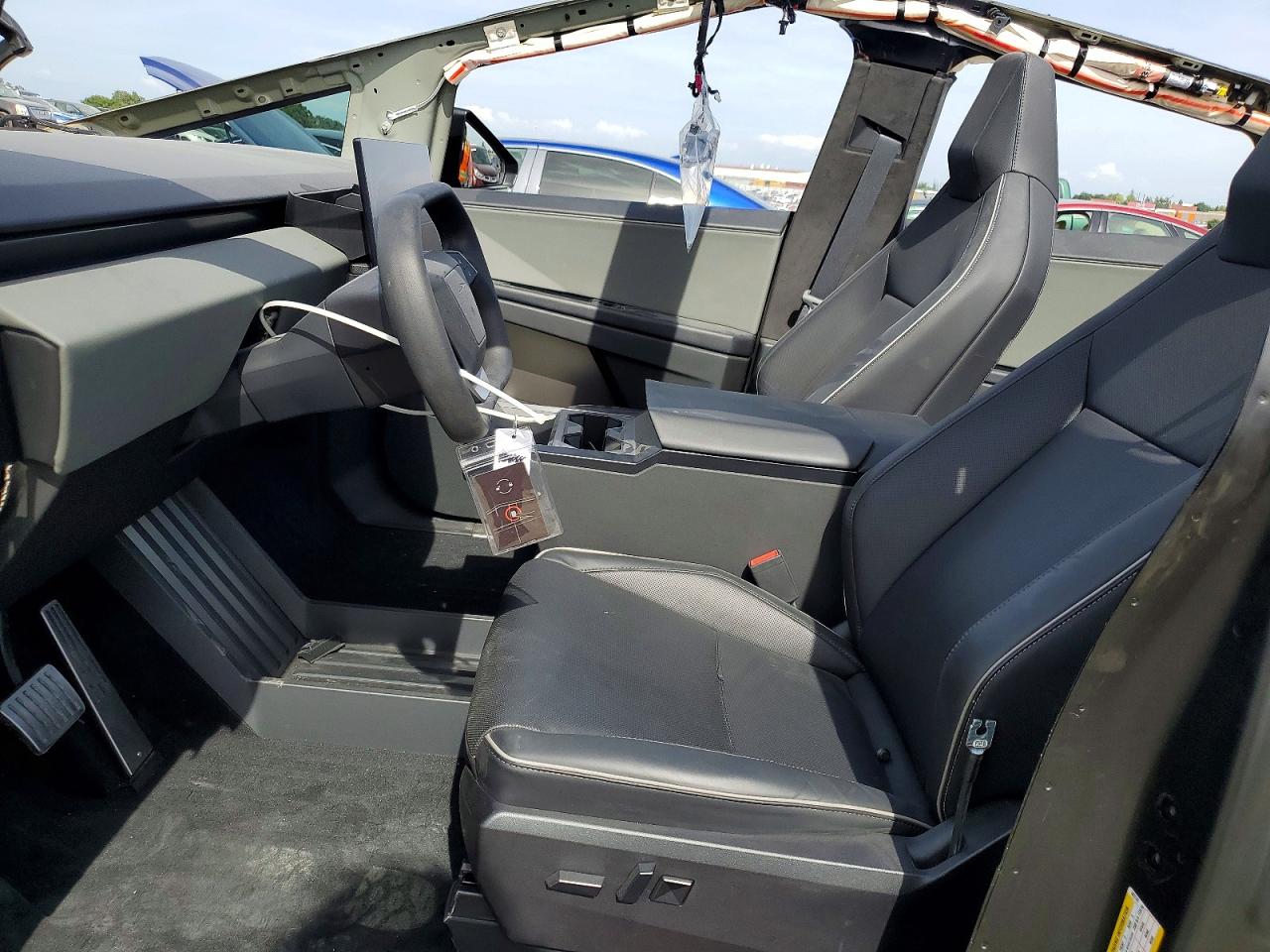 Tesla Cybertruck