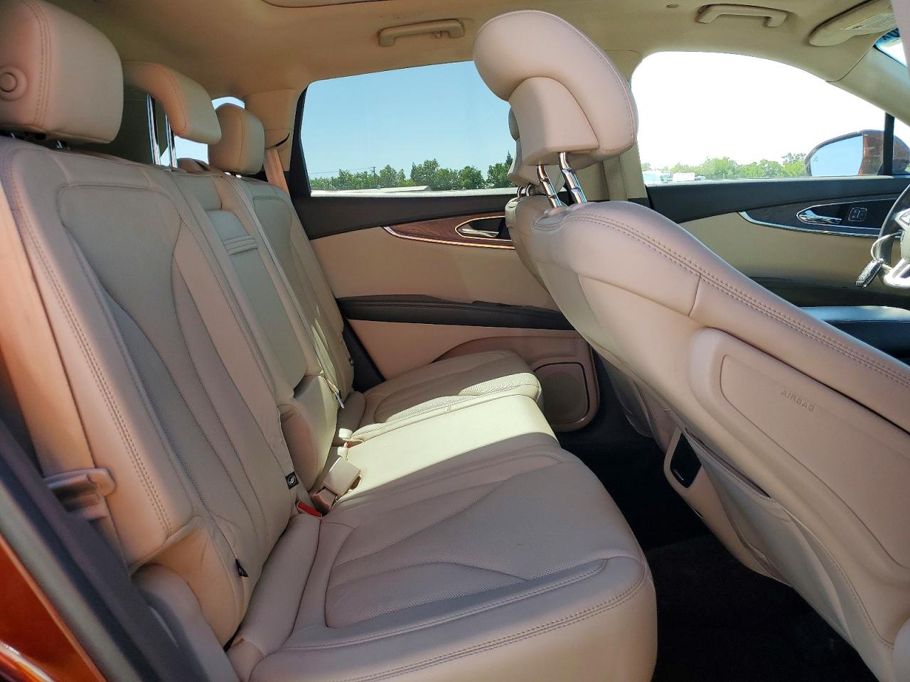Lincoln MKX Reserve