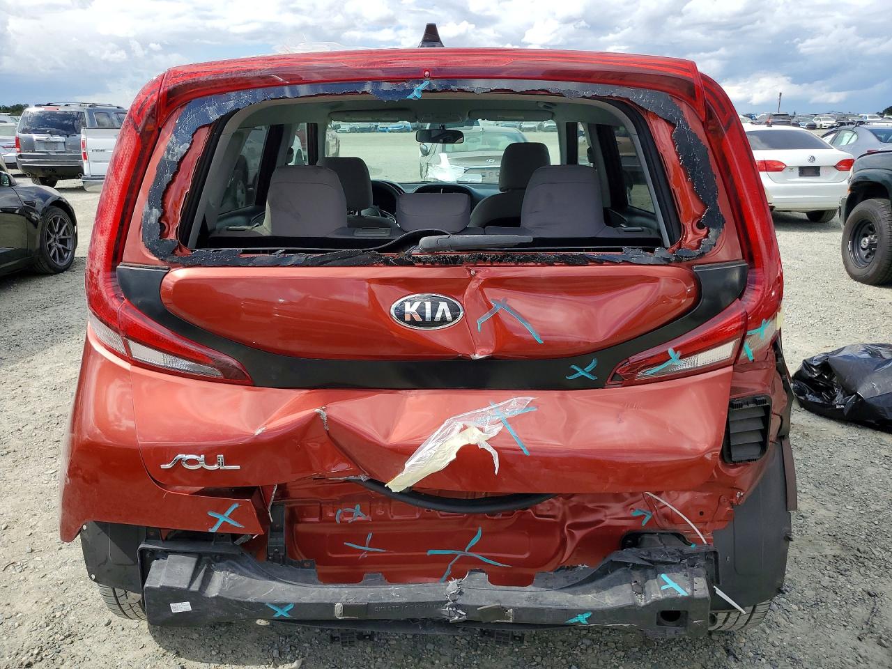Kia Soul Lx