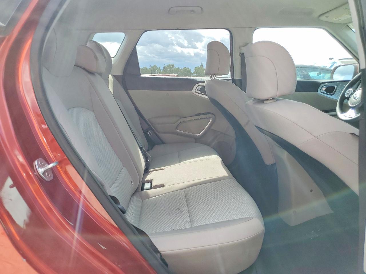 Kia Soul Lx