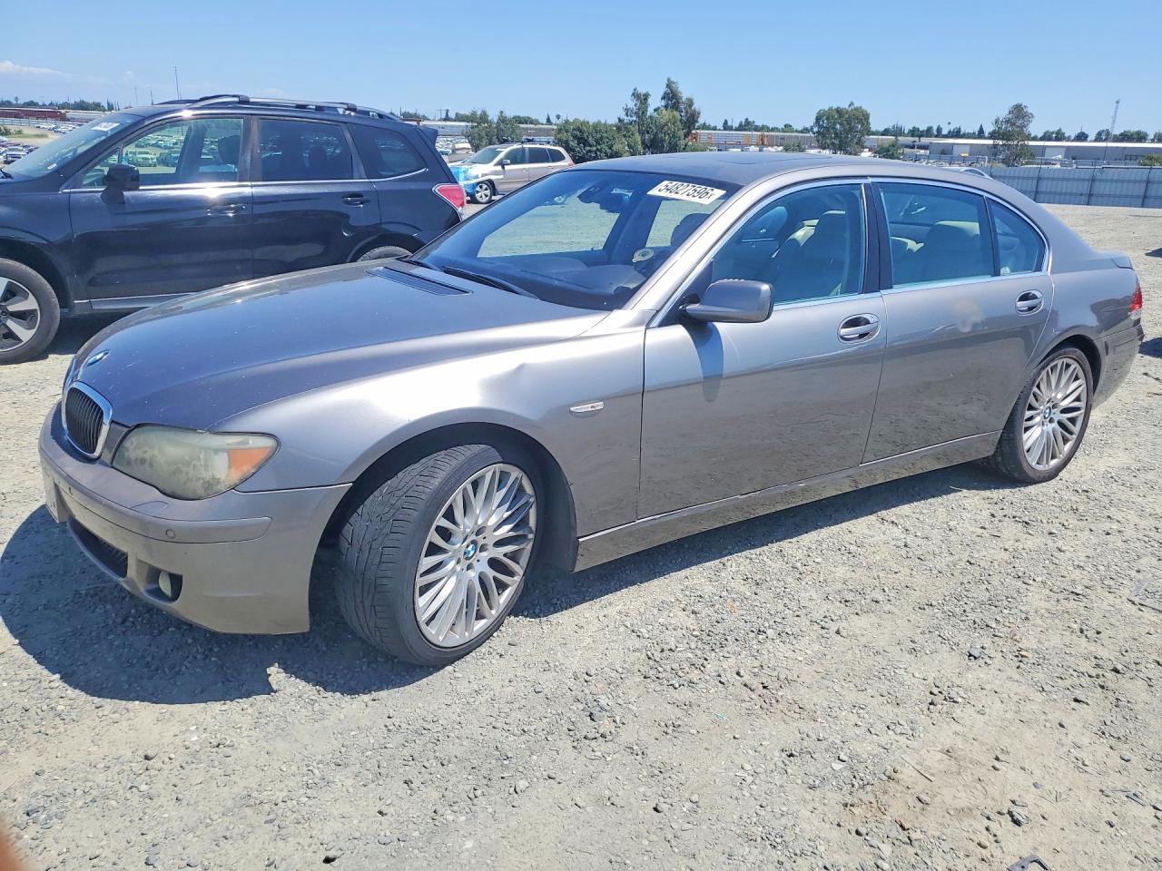 Salvage BMW 7 Series Image