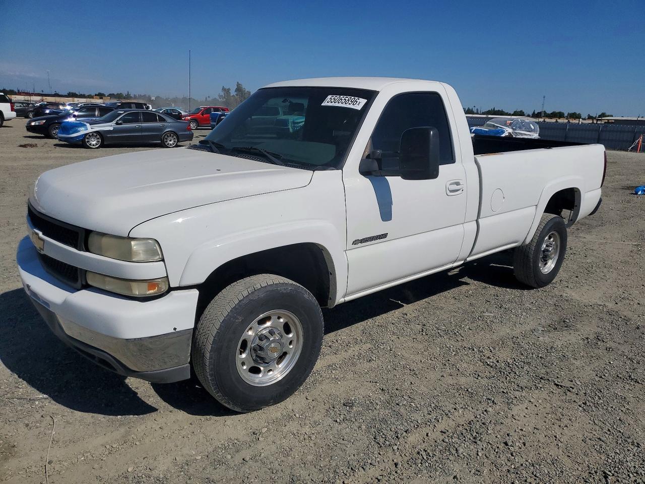 Salvage Chevrolet Silverado Image