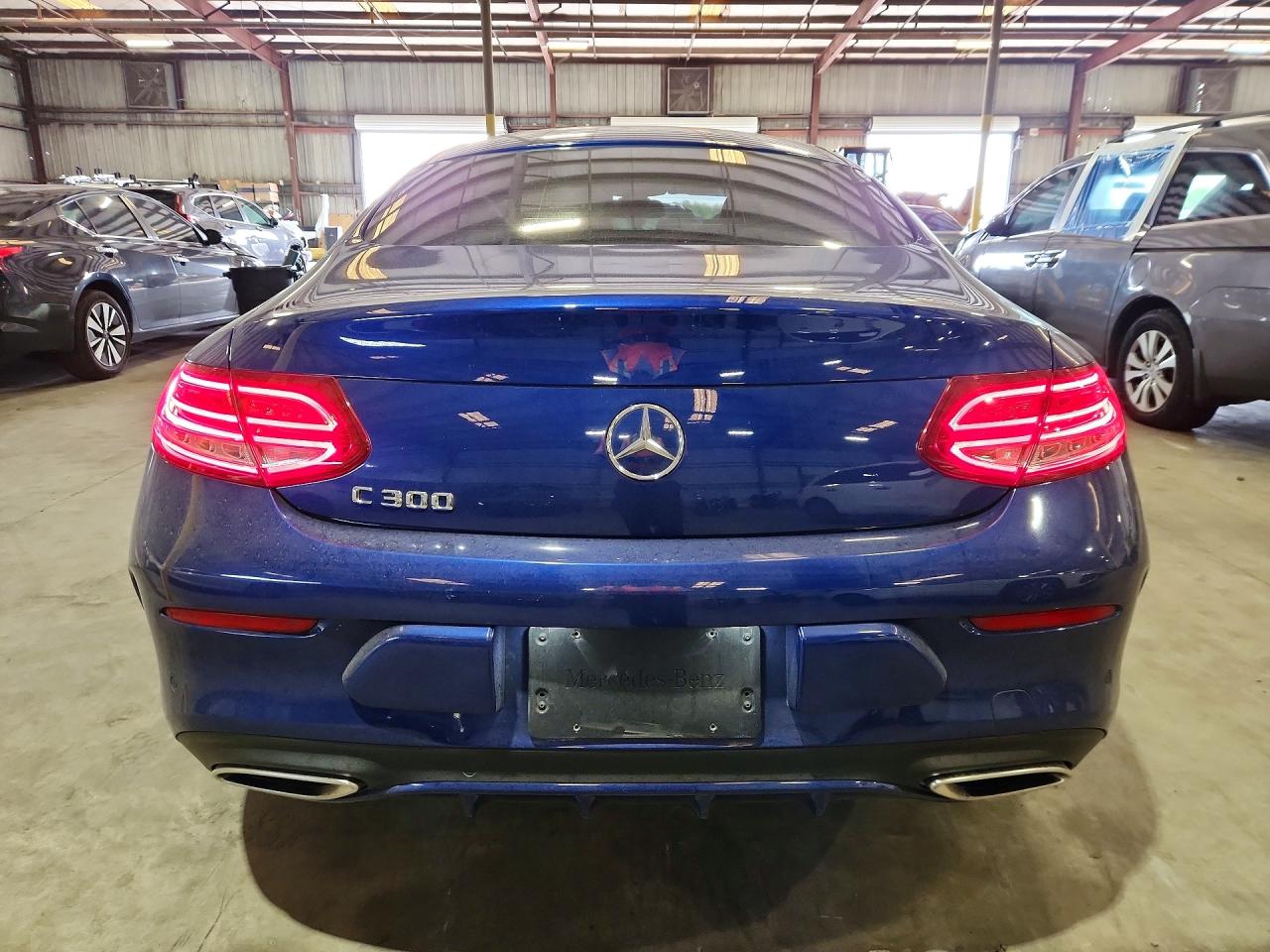 Mercedes-Benz C-Class 300
