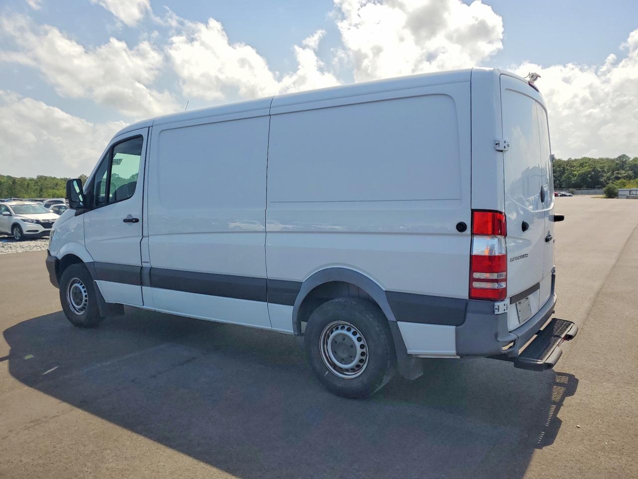 Mercedes-Benz Sprinter 2500